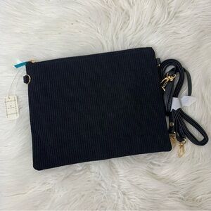 Be Clever Black Ribbed Crossbody Bag